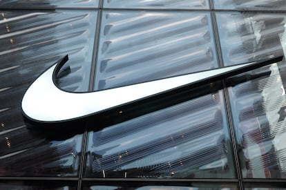Nike anuncia demissão de 1.400 funcionários de tecnologia e queda de vendas