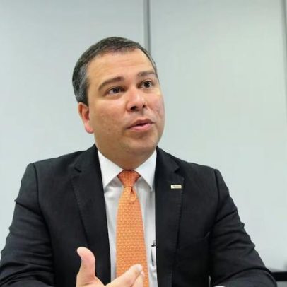 STF tem dois votos para manter ex-presidente do BRB e advogado preso