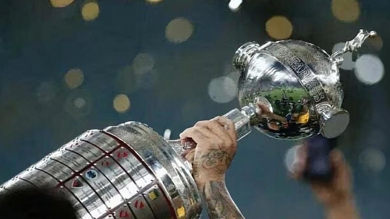 Brasil estreia na Libertadores com elenco mais valioso da competição