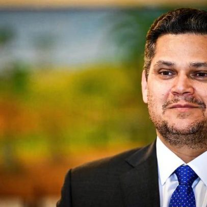 Alcolumbre pauta veto da dosimetria e sabatina de Messias, acenando à oposição