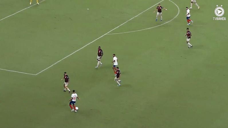 Bahia vence Athletico-PR na Arena Fonte Nova; veja os gols