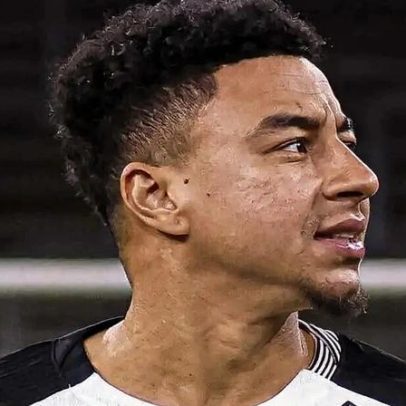 Torcedores do Corinthians criticam a estreia de Lingard