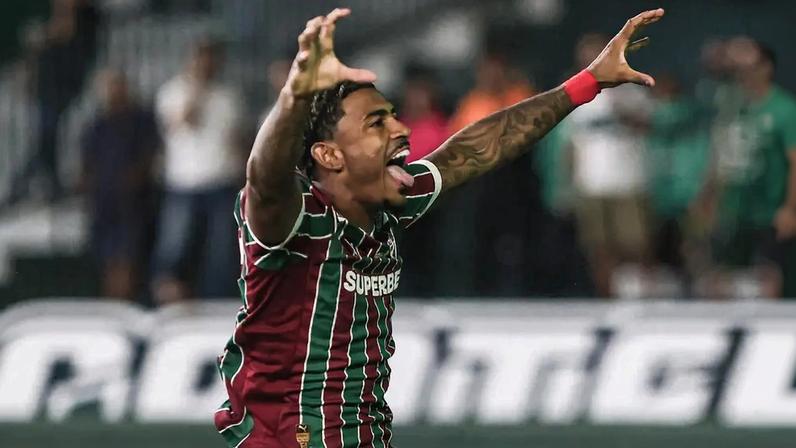 John Kennedy comemora o gol no empate do Fluminense contra o Coritiba (Foto: Lucas Merçon / Fluminense FC)