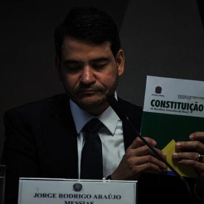 Jorge Messias mente em sabatina ao dizer que não defendeu aborto