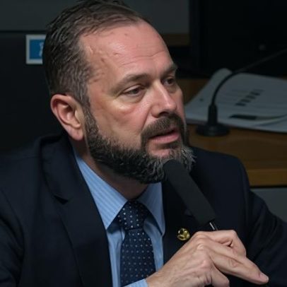 Senador pede asilo político na Embaixada dos EUA para Ramagem