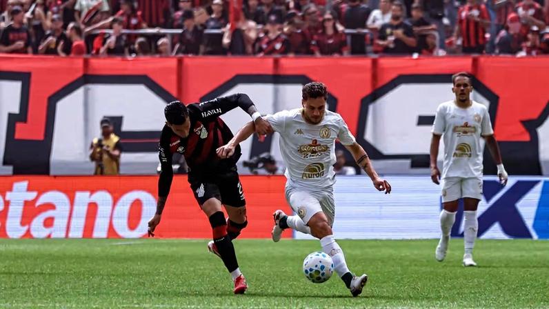 Chapecoense amplia jejum de vitórias no Brasileirão