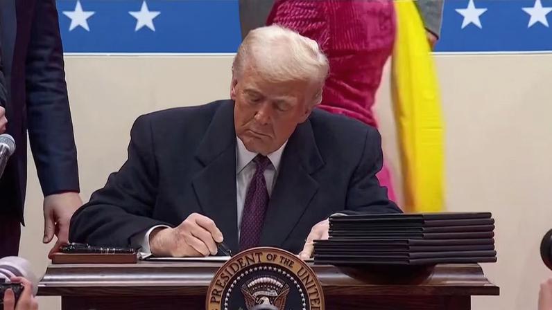 Trump acompanha julgamento sobre lei de filhos de imigrantes ilegais