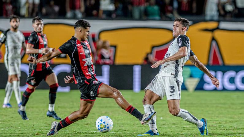 Empate em Salvador colocou o Corinthians na zona de rebaixamento