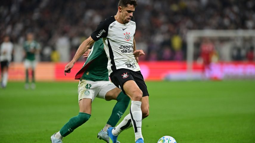 Corinthians também informou que Gabriel Paulista foi agredido