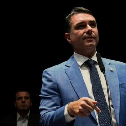 Flávio Bolsonaro diz que tratamento de Messias no STF depende de 8/1