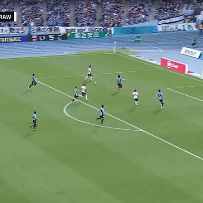 Urawa Reds vence Kawasaki Frontale por 2 a 1, gol de Takuro Kaneko