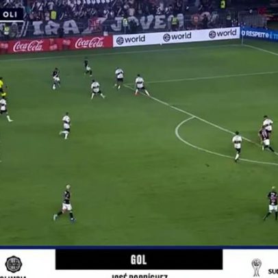 Puma Rodriguez marca o primeiro gol do Vasco contra o Olimpia