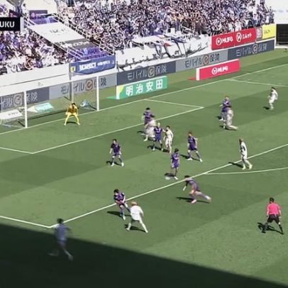 Avispa Fukuoka vence Sanfrecce Hiroshima por 1-0 com gol de Yu Hashimoto