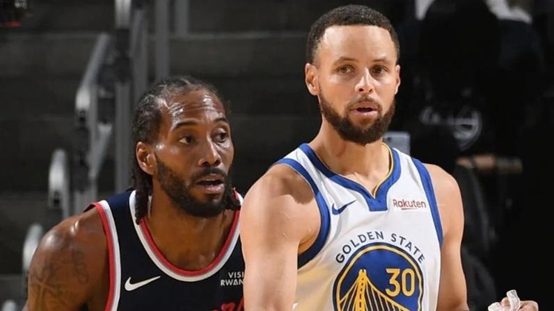 Play-in da NBA 2025/26 ocorre em 15 de abril