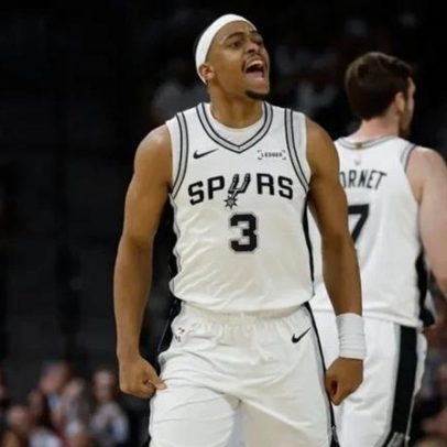 Keldon Johnson é eleito melhor reserva da NBA
