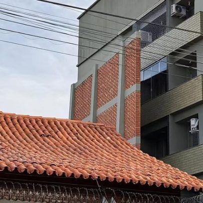 Muro de 13 metros provoca debate sobre privacidade e abuso na vizinhança