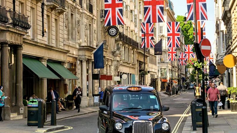 Famílias ricas do Reino Unido aceleram sucessão por imposto de herança alto