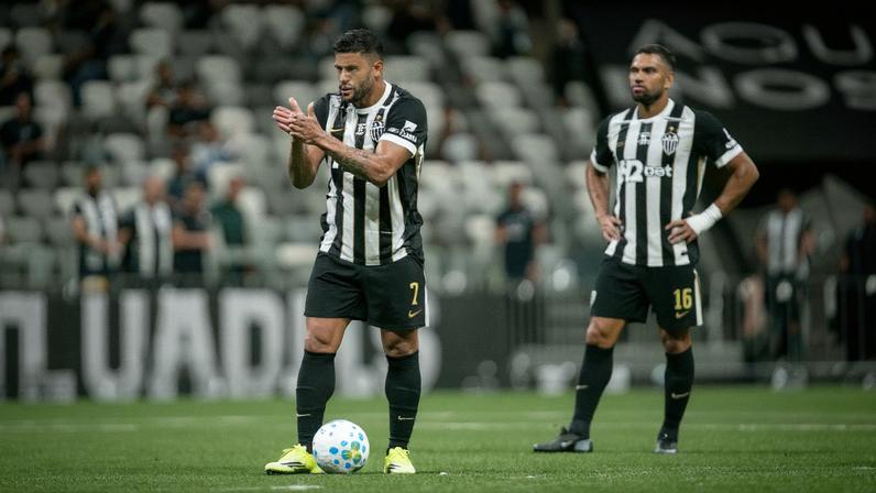 Atlético-MG terá Hulk e outros titulares de volta contra o Santos