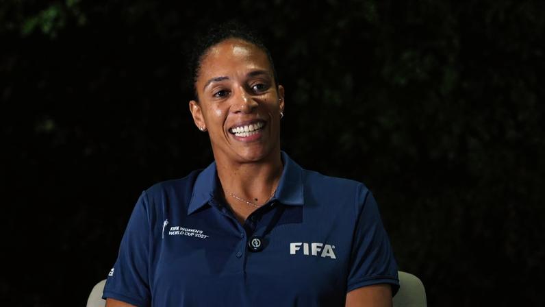 Ex-jogadora reforça a necessidade da presença feminina nas tomadas de decisão dentro das organizações esportivas