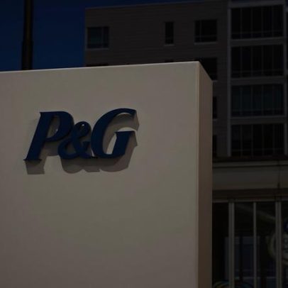 P&G supera estimativas com demanda por beleza; alerta impacto no lucro