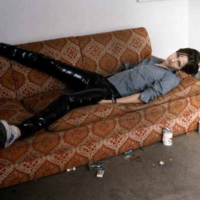 Tate abre exposição sobre arte e moda dos anos 90