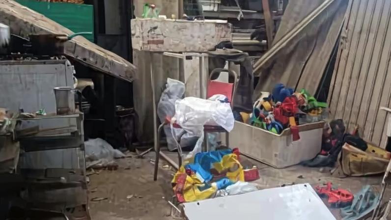 Além da violência, as crianças também eram submetidas a condições precárias de moradia.