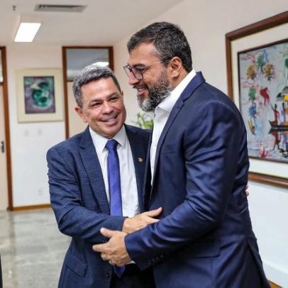 Governador e vice do Amazonas deixam cargos no limite do prazo eleitoral