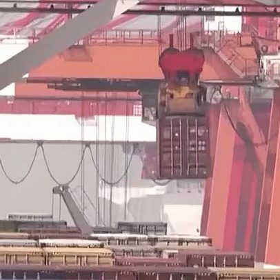 Câmbio explica projeção de alta do superávit comercial brasileiro em 2026