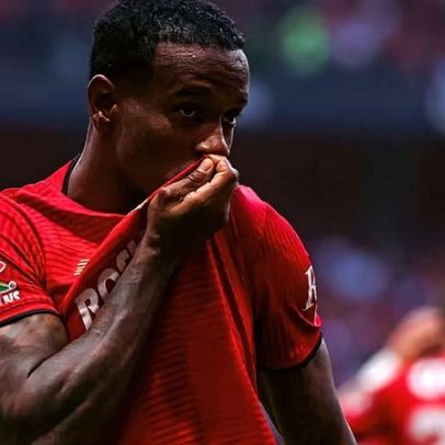 Toluca denuncia racismo contra o brasileiro Helinho no campeonato mexicano