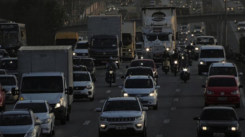 Porta-voz da PRF destaca importância de checar itens obrigatórios do veículo e programar paradas ao longo dos trajetos