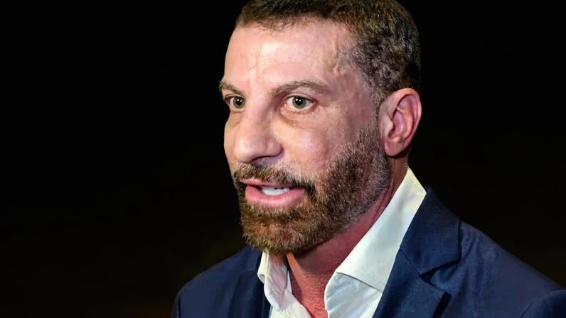 STJD suspende por 15 dias o presidente do Vasco, Pedrinho