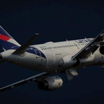 Avião da Latam com destino ao Brasil colide com aeronave argentina em Santiago