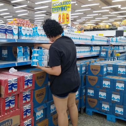 Prévia da inflação de abril fica em 0,89% com alta em alimentação e bebidas