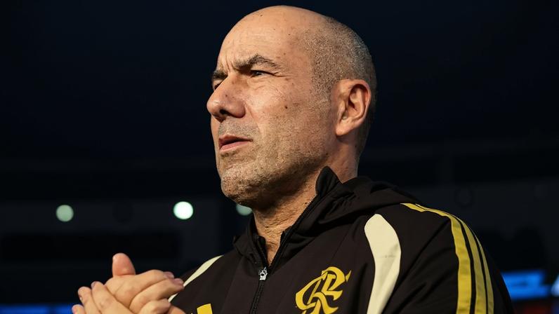 Leonardo Jardim no comando do Flamengo diante do Cruzeiro (Foto: Gilvan de Souza/Flamengo)