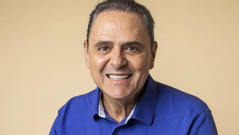 Narrador Luís Roberto