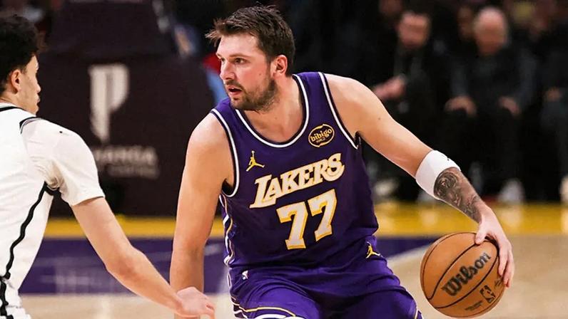 Lakers em apuros: Luka Doncic fora da temporada da NBA