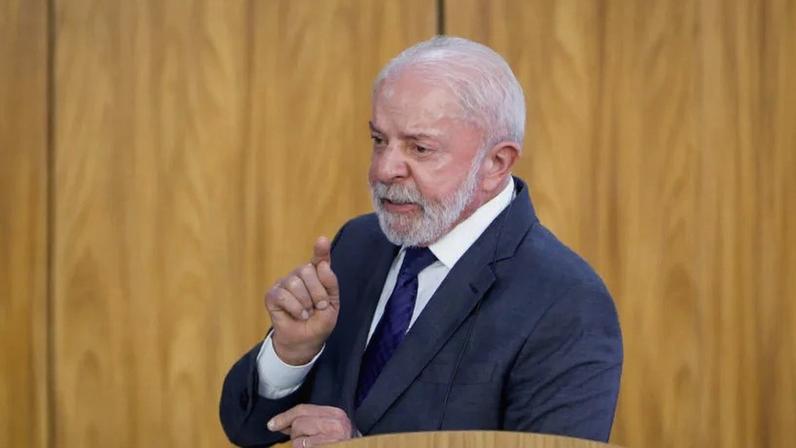 Lula voltou a citar Ricardo Magro, dono da Refit, que vive em Miami e é alvo da Polícia Federal