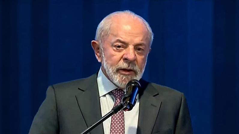 Lula diz na Alemanha que o mundo não pode ser dirigido por mentiras