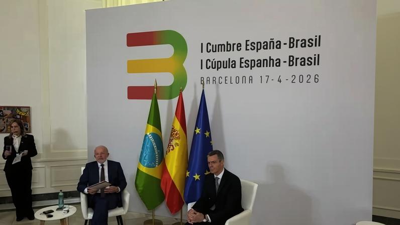 Lula e Sánchez em Bracelona - 17/04/2026