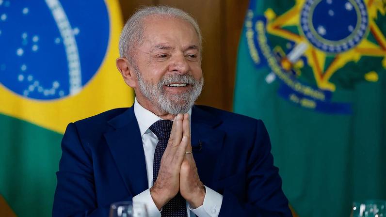 Governo Lula envia ao Congresso projeto para acabar com escala 6×1 com urgência