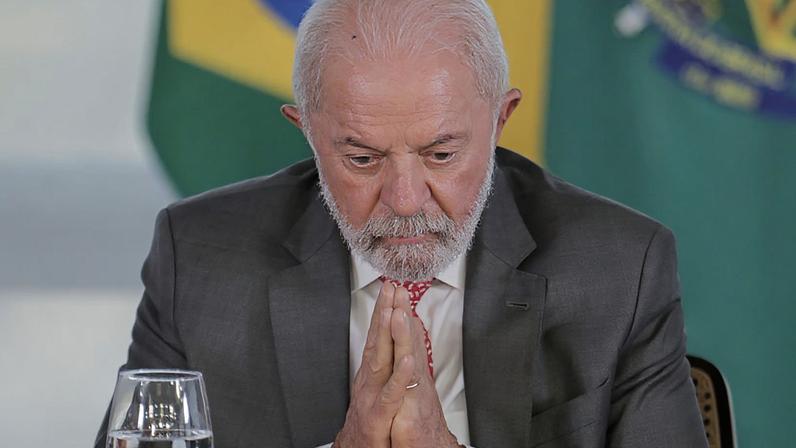 Esse tipo de câncer se desenvolve nas células da camada mais superficial da pele e está associado, principalmente, à exposição acumulada à radiação ultravioleta ao longo da vida