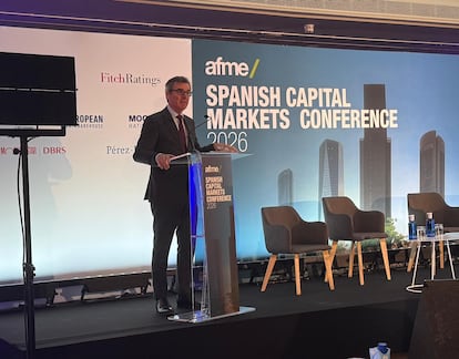 CNMV alerta que há mais OPAs do que entradas na bolsa e pede medidas