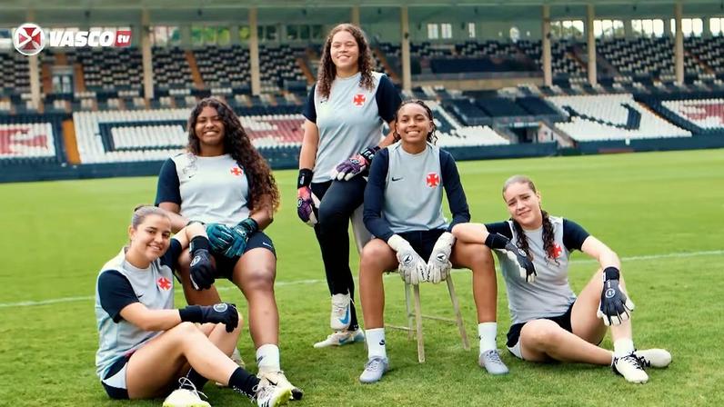 Goleira do Vasco: integração com as jogadoras da base é troca