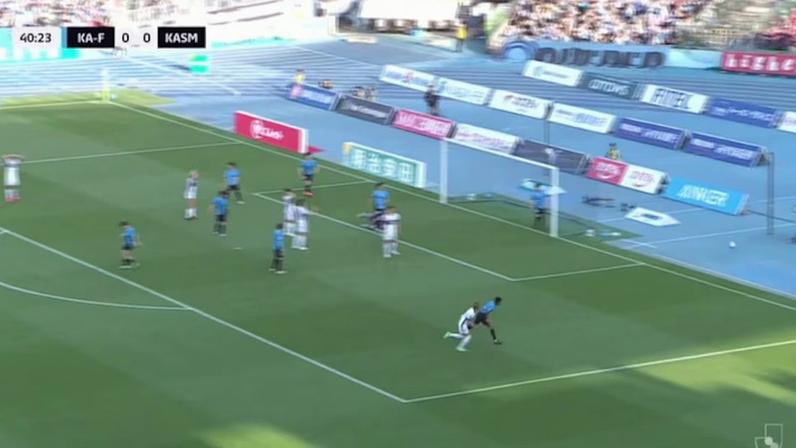 Kawasaki Frontale 0-0 Kashima Antlers: defesa do goleiro Svend Brodersen