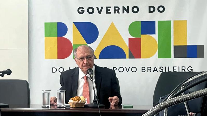 Geraldo Alckmin disse que prioridade do governo é garantir abastecimento de combustíveis