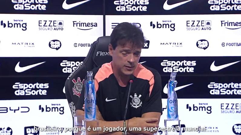 Em sua apresentação no Corinthians, o novo treinador destacou a qualidade e diz que espera contar com o atacante holandês em sua passagem.