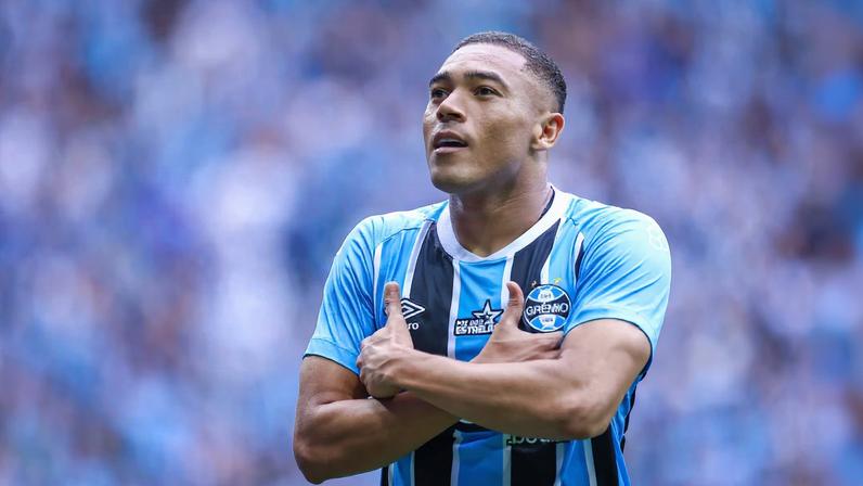 Artilheiro do Brasileirão já foi desprezado pelos três grandes de São Paulo