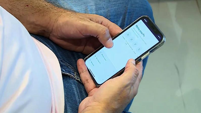 Economista diz que multinacionais lucram com burocracia no sistema de pagamentos