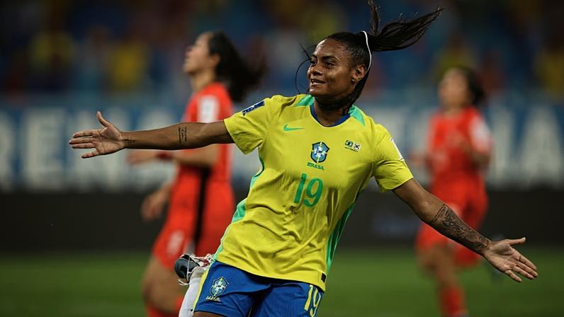 Seleção Brasileira feminina enfrenta Zâmbia em Cuiabá após goleada na estreia