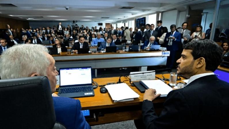 Jorge Messias em sabatina no Senado | Agência Senado